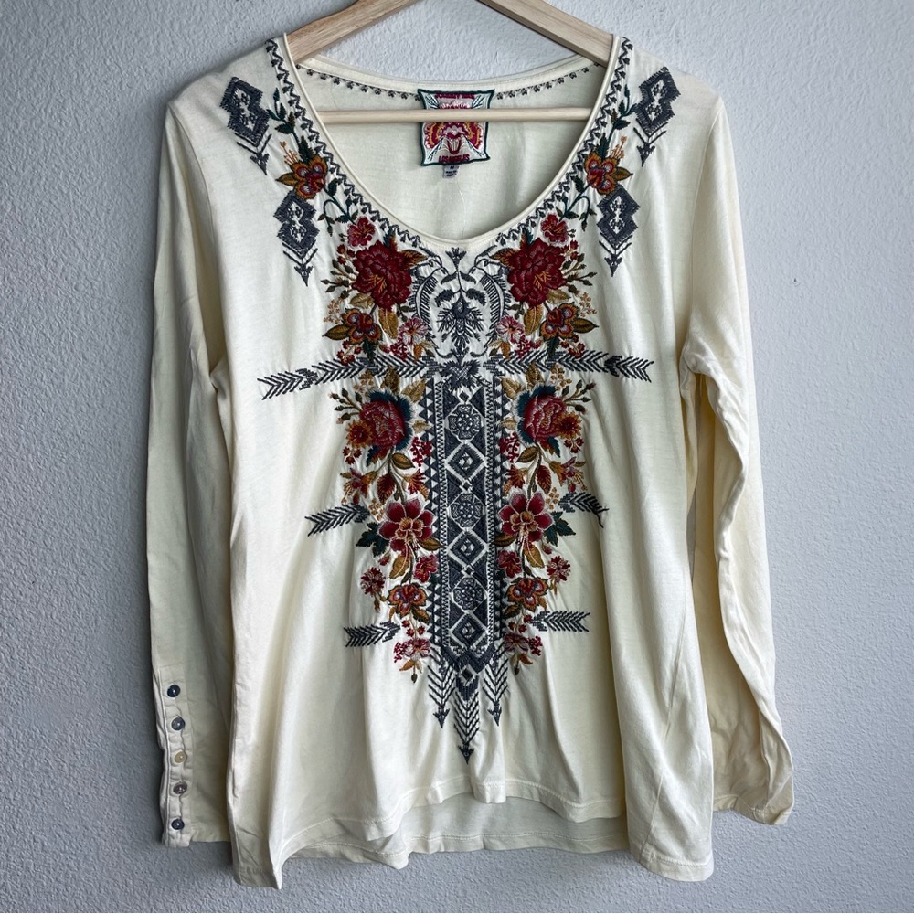 NWT Johnny Was Zaret Embroidered Floral Button Sleeve Tee M